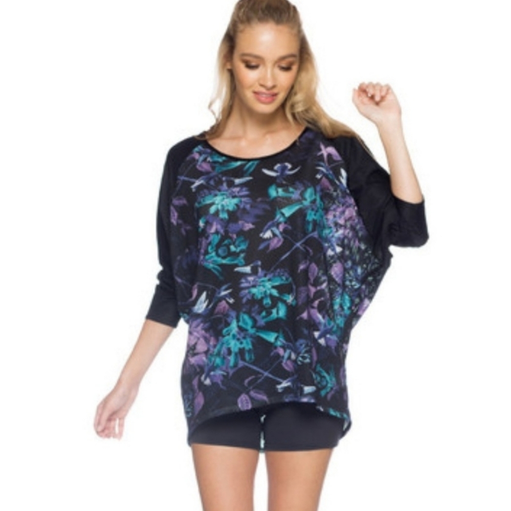 BlackMilk Active Midnight Hummingbird Top
